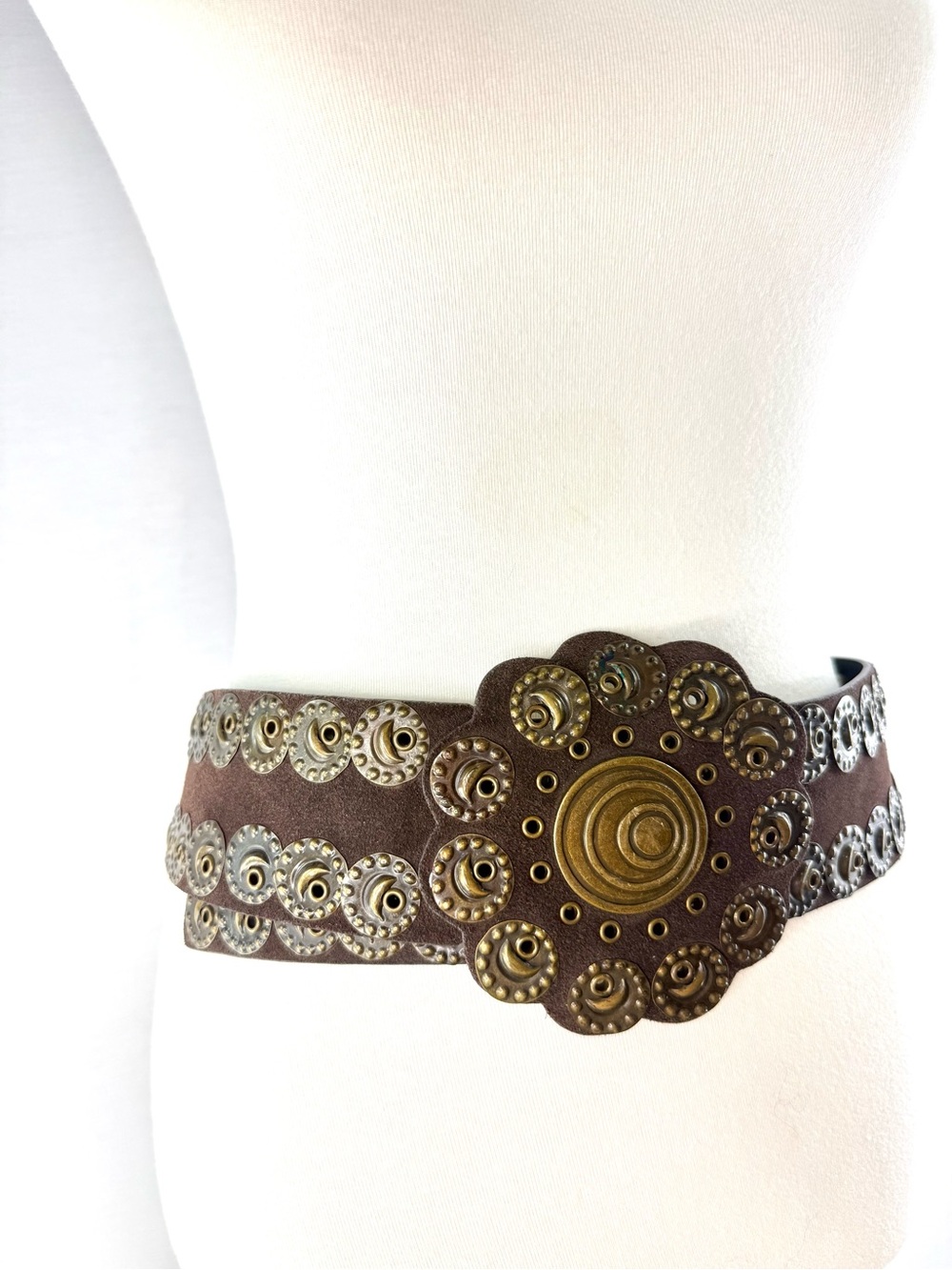 Lake Shore Drive Vintage Brown Leather and Brass Decorative Waist Belt